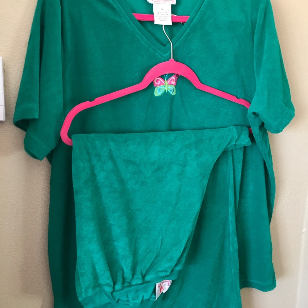 Quacker Factory 2 piece capri set 1X green terry